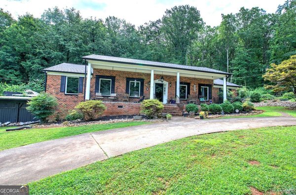 10 Oriole Drive, Cartersville