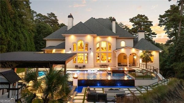 4870 Northside Drive, Atlanta