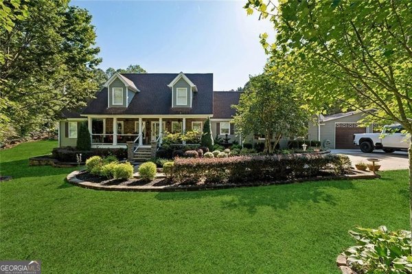 510 Terrace Way, Woodstock