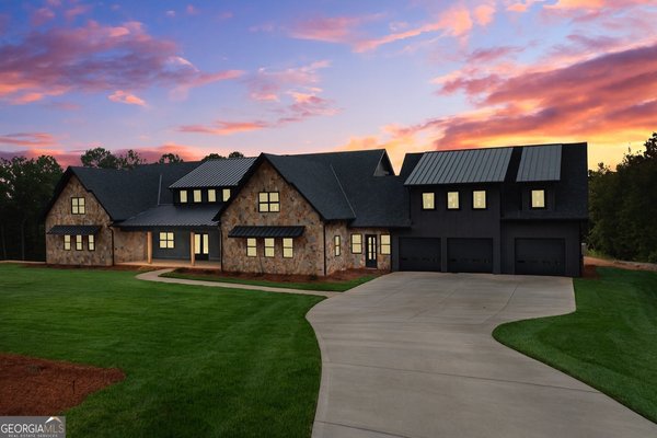 1921 EUHARLEE Road, Kingston