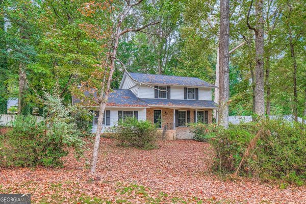 103 Creek Bed Court, Peachtree City