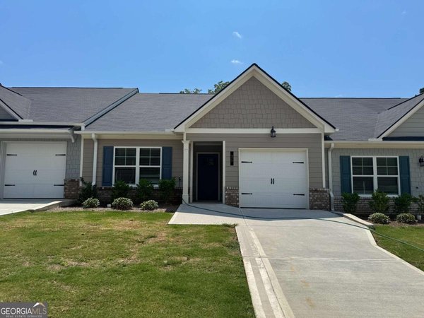 21 Silver Leaf Lane, Dawsonville