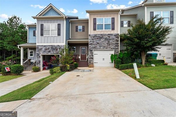 116 SPRING WAY Square, Canton