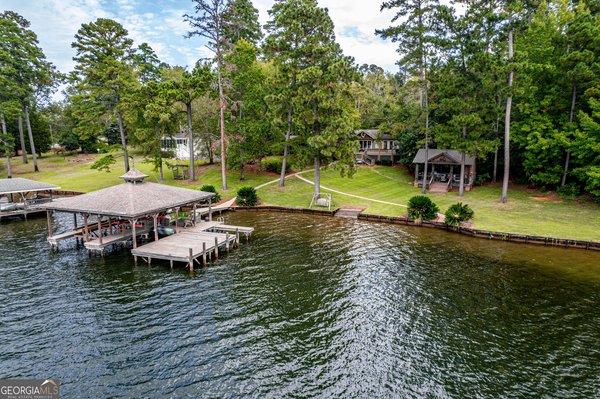 315 Hill Valley Road, Sparta