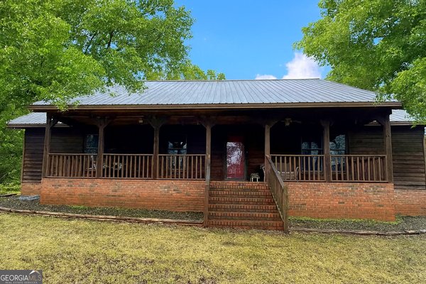 134 College Street, Royston