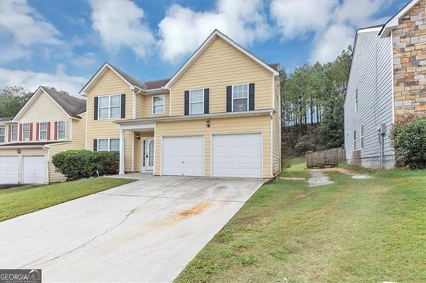2420 VALLEY CREEK Drive, Lithia Springs