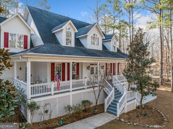 10 MOSS LANDING Road, Acworth