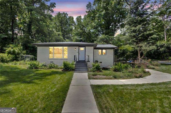 2837 Amelia Avenue, Decatur