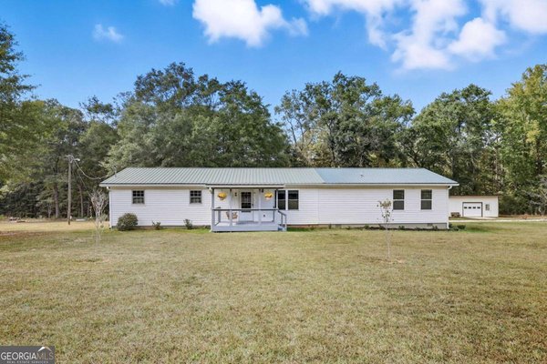 260 Oak Circle, Hull