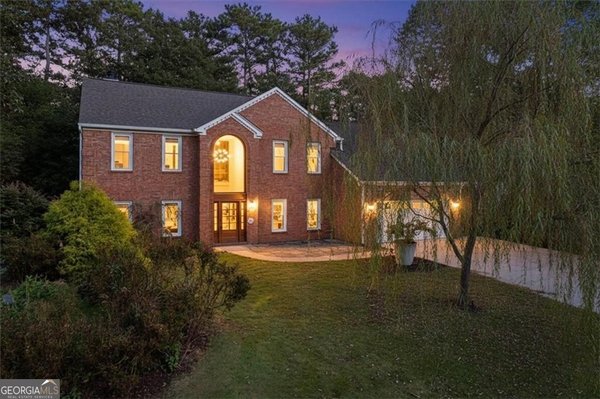 2372 Battle Forest Drive, Marietta