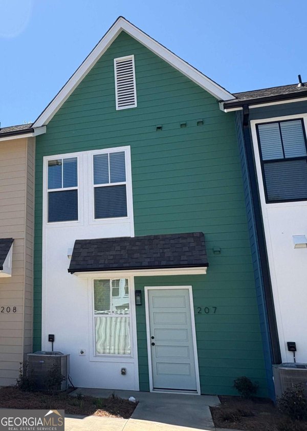 1095 Tucker Avenue, Atlanta