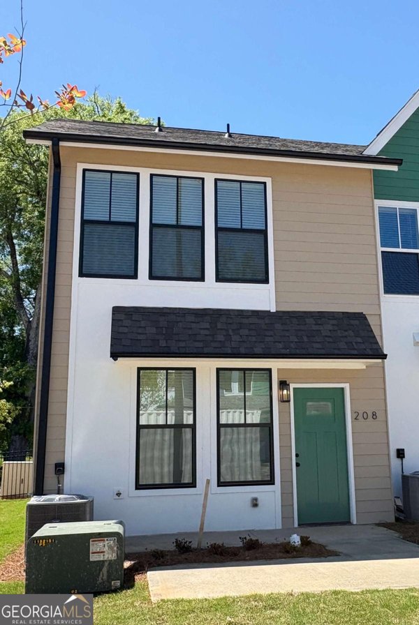 1095 Tucker Avenue, Atlanta