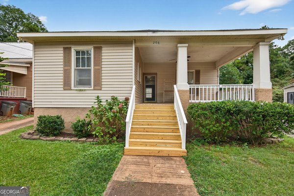 208 Boulevard, Lagrange