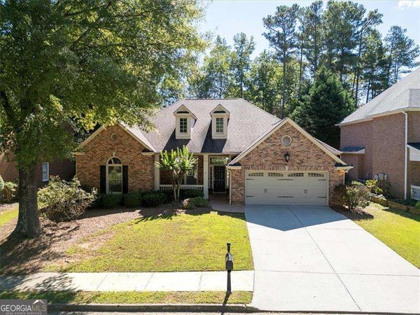 1065 Beacon Hill Crossing, Alpharetta