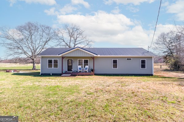 869 Ankerich Road, Bowersville