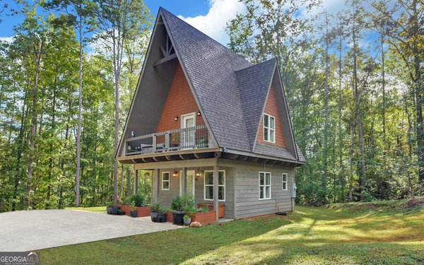 45 Sequoia Trail, Martin