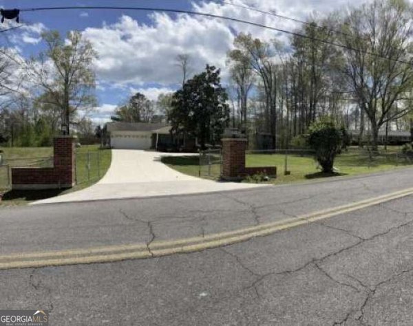 1507 Lynnwood Drive, Dalton