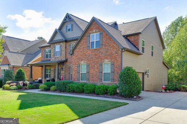 386 Ridge Walk Court, Sugar Hill