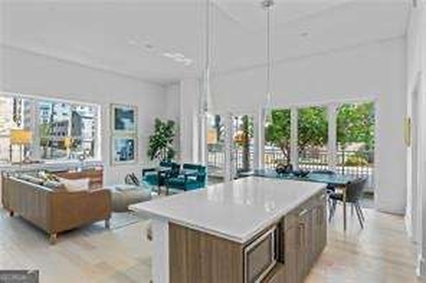 775 Juniper Street, Atlanta