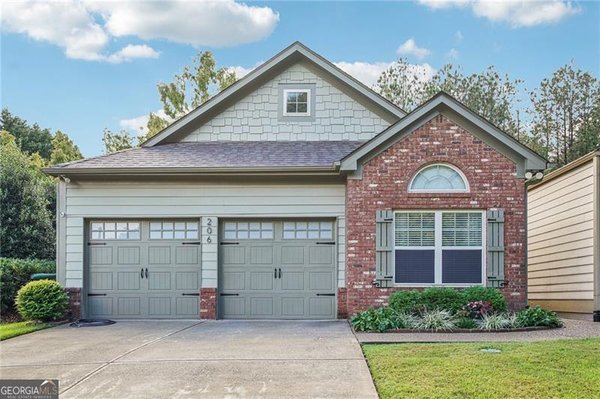 206 Oakleaf Drive, Acworth