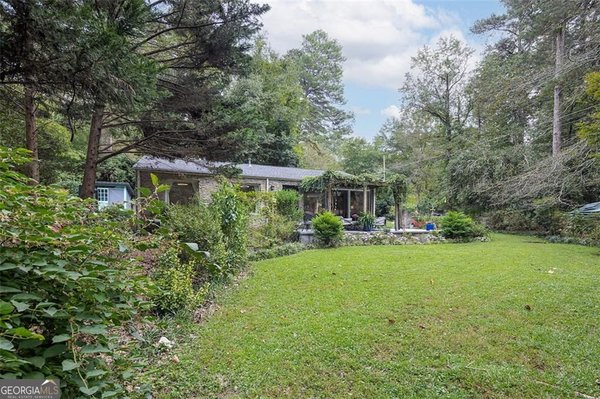 4556 Forrest Road, Pine Lake