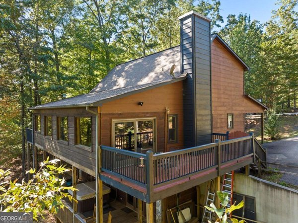 99 Chestnut Hills Lane, Blue Ridge