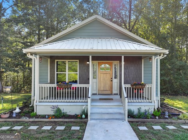 275 Old Whitestone Road, Talking Rock