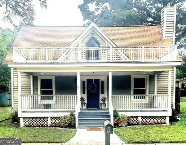 63 Railroad Street, Kingston