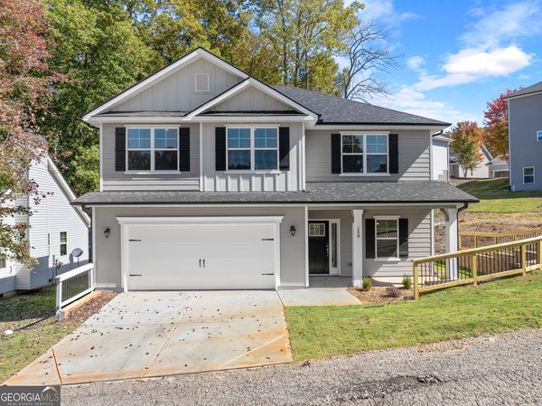 158 Saluda Drive, Demorest