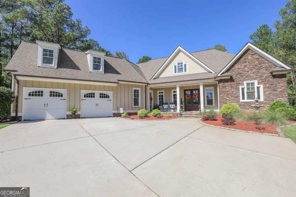 211 Arbor Way, Milledgeville