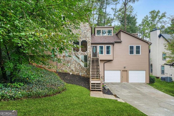 559 Farmbrook Trail, Kennesaw