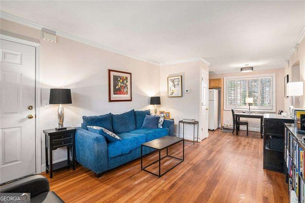 1990 Wellbourne Drive, Atlanta