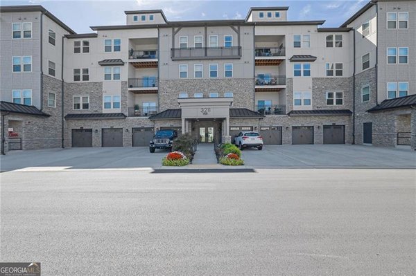 3211 Orwell Way, Cumming