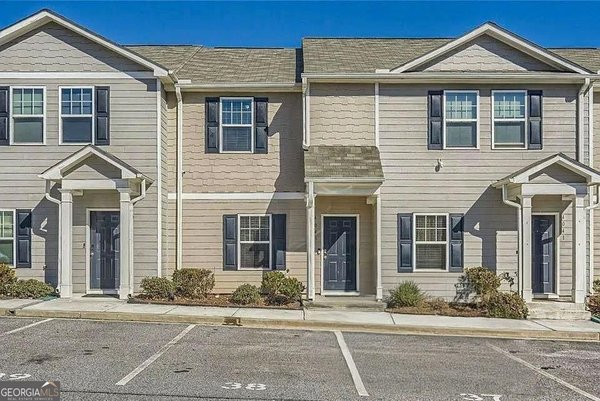 4043 Avalon Road, Atlanta