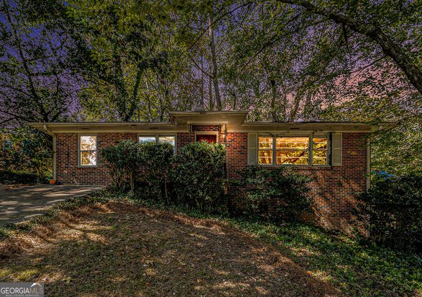 2226 Medfield Trail, Atlanta