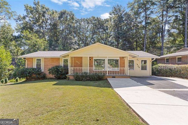 1498 Sanden Ferry Drive, Decatur