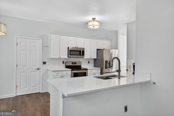 1095 Northpointe Trace, Roswell