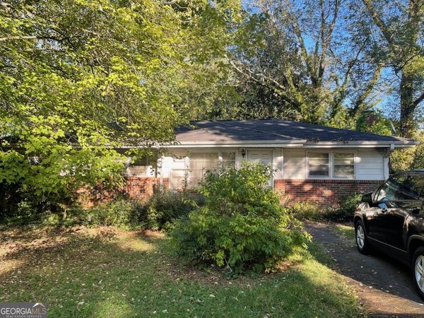 1854 Addison Road, Marietta