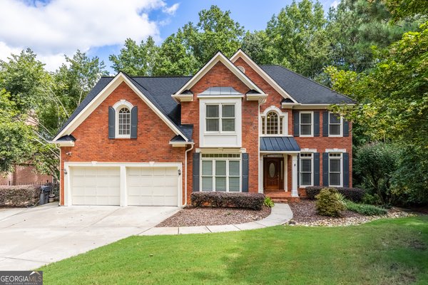 105 Kensington Pond Court, Roswell