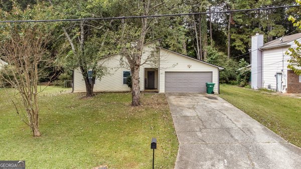 5871 Dan Drive, Ellenwood