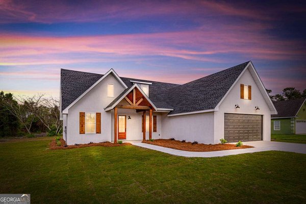 225 Water Crest Drive, Brunswick