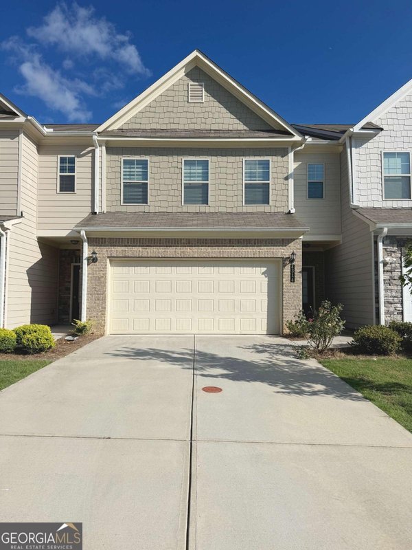 4314 Cherry Laurel Pass, Norcross