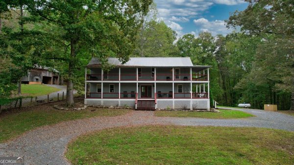 237 Chestnut Gap Road, Blue Ridge