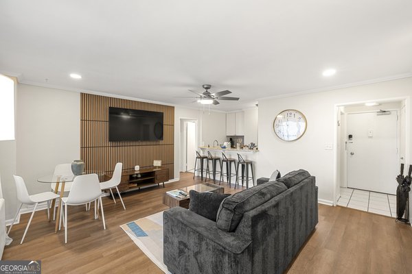 300 Peachtree Street, Atlanta