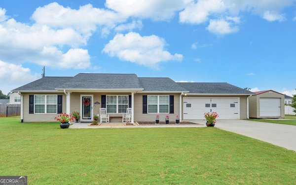 181 Charity Drive, Lavonia