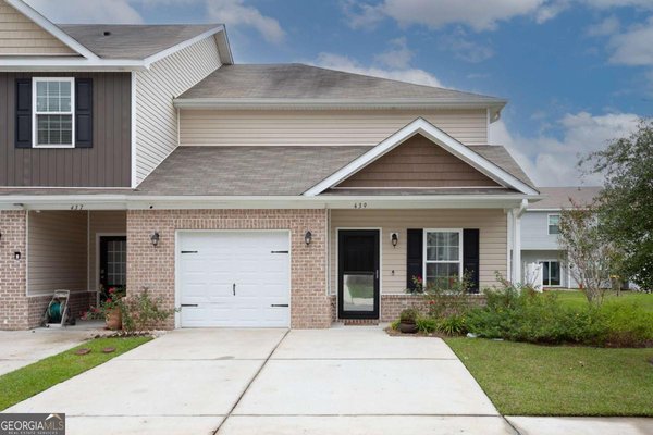 439 Governor Treutlen Circle, Pooler