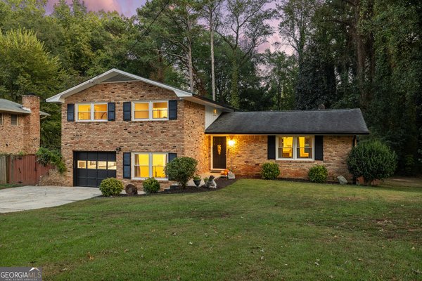 3471 Santa Fe Trail, Atlanta