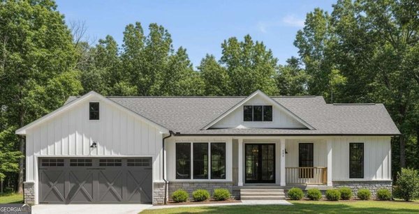 705 SEABOLT Road, Locust Grove