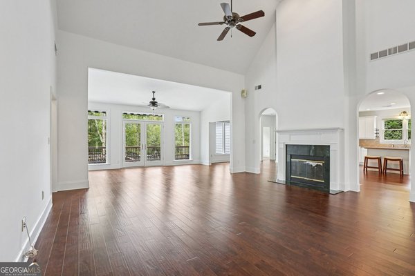 7020 Grassmoor Grange Way, Cumming