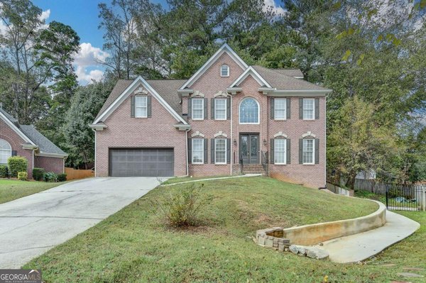 1015 Rowe Oak Circle, Lawrenceville